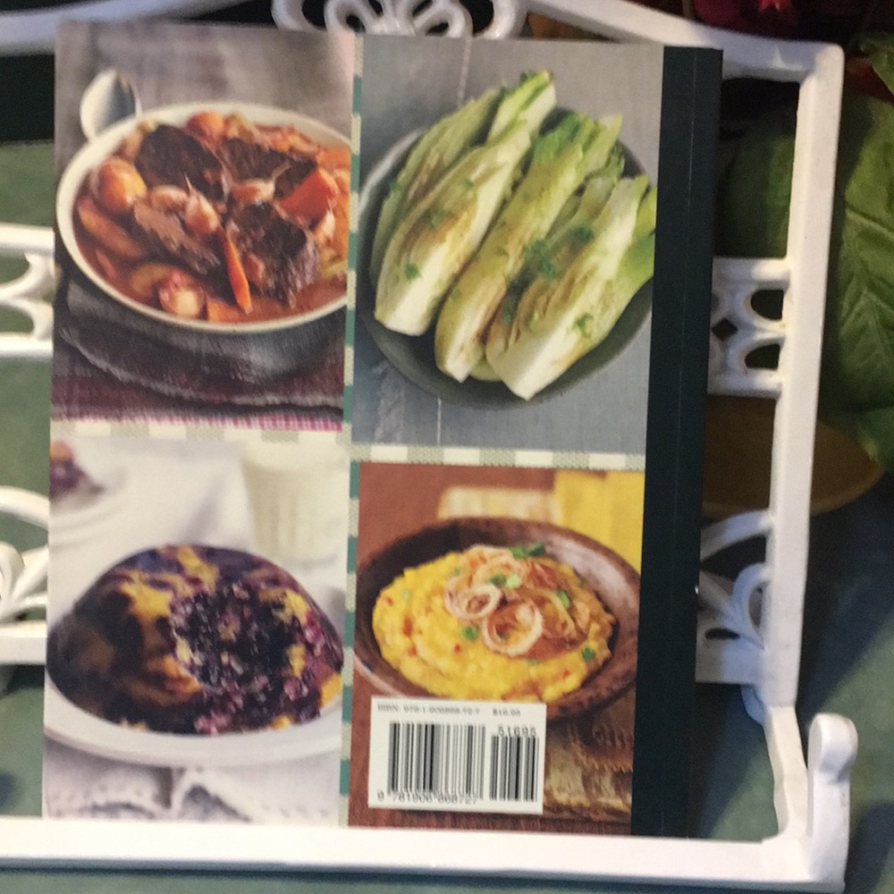 Pressure Cooker Cookbook - Picture 2 of 4